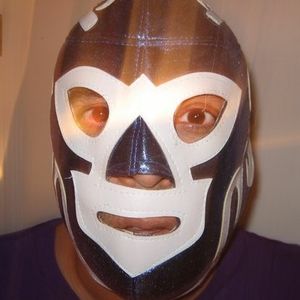 Meet your Posher, Juan k.